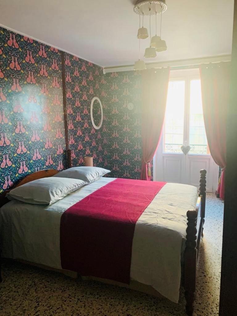 La Babayaga Bed & Breakfast Capestang Exterior photo